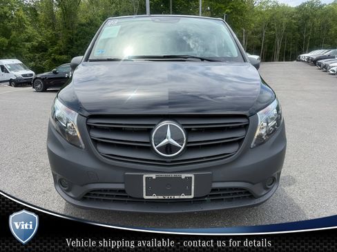 Certified 2023 Mercedes-Benz Metris Passenger image 3