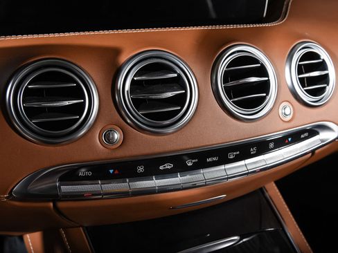 Used 2018 Mercedes-Benz S 63 AMG 4MATIC Coupe image 20