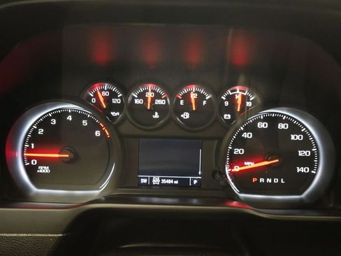 Used 2021 Chevrolet Silverado 1500 Custom Trail Boss AWD/4WD image 15