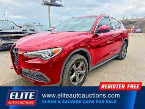 Used 2021 Alfa Romeo Stelvio Sprint AWD/4WD image 3