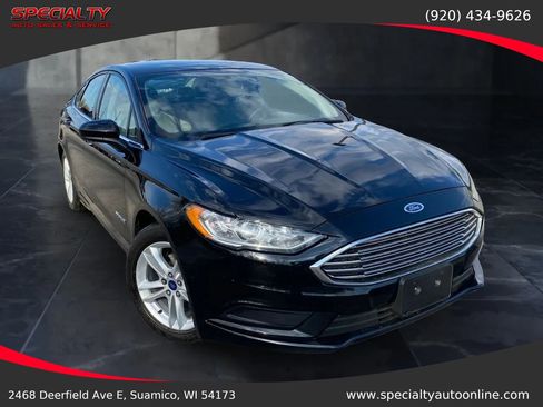 Used 2018 Ford Fusion S FWD image 2