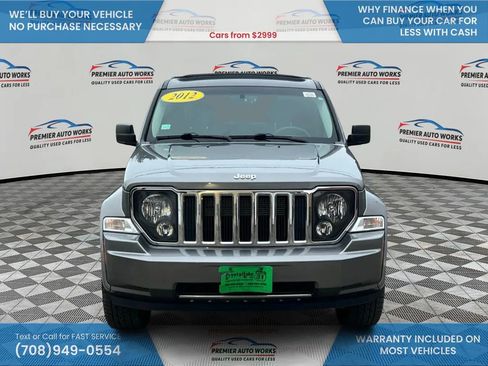 Used 2012 Jeep Liberty Limited Jet w/ Comfort/Convenience Group AWD/4WD image 2