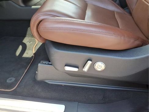 Used 2025 Lincoln Navigator Reserve AWD/4WD image 22