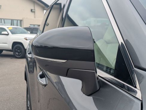 Used 2022 INFINITI QX60 Sensory w/ Vision Package image 12