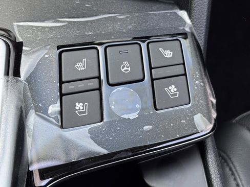 New 2025 Kia Sportage SX image 17