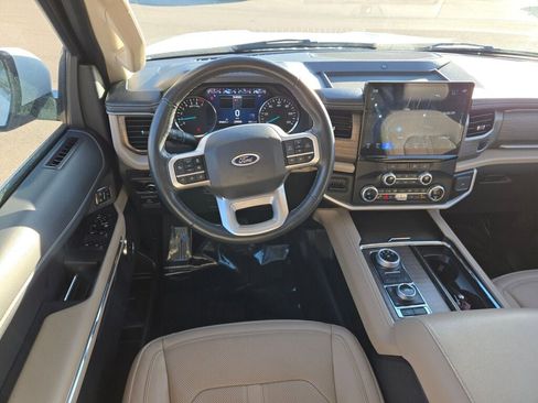 Used 2024 Ford Expedition Max Limited image 18