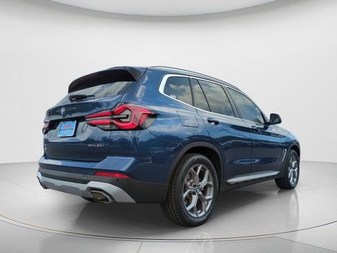 Used 2024 BMW X3 xDrive30i w/ Premium Package AWD/4WD image 5