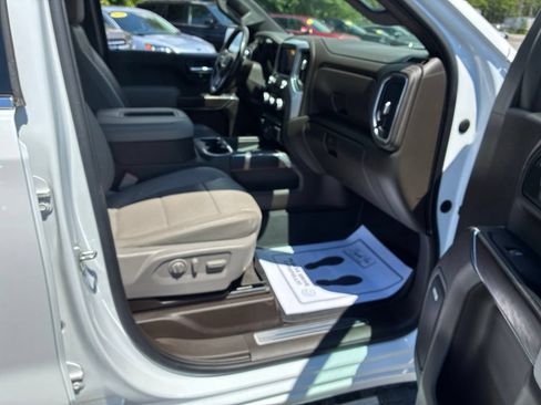 Used 2020 GMC Sierra 1500 SLT w/ SLT Premium Plus Package AWD/4WD image 40