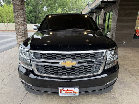 Used 2015 Chevrolet Tahoe LTZ AWD/4WD image 3