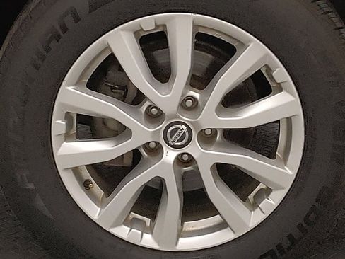 Used 2020 Nissan Rogue S w/ Special Edition Package image 31