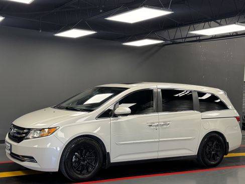 Used 2016 Honda Odyssey EX-L image 1