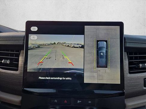 Used 2024 Ford Expedition Max Limited image 13