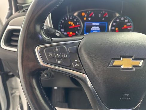 Used 2021 Chevrolet Equinox LT image 24