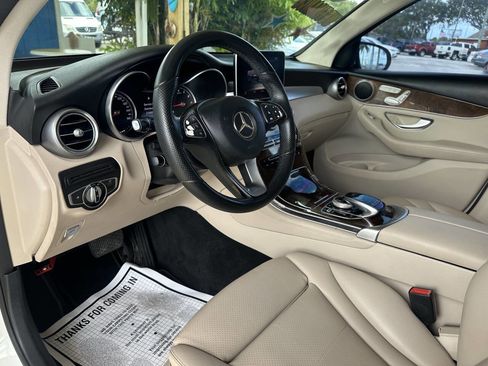 Used 2016 Mercedes-Benz GLC 300 image 12