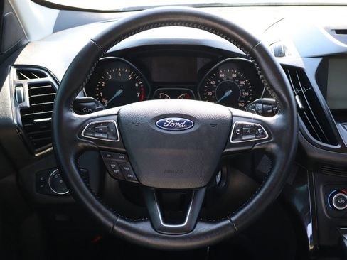 Used 2018 Ford Escape SEL w/ SEL Sport Appearance Package image 18