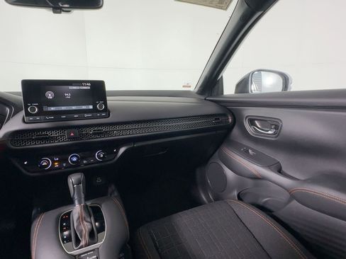 Used 2024 Honda HR-V Sport image 27