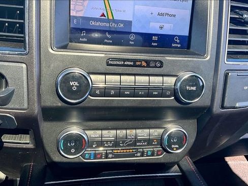 Used 2020 Ford Expedition Limited w/ Equipment Group 303A AWD/4WD image 32
