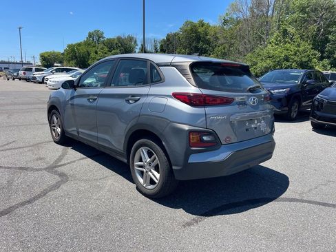 Used 2021 Hyundai Kona SE AWD/4WD image 3