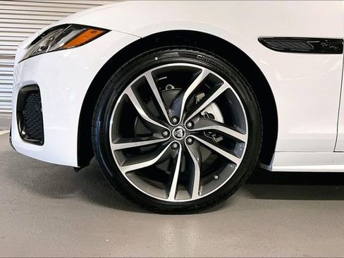 New 2024 Jaguar XF R-Dynamic SE image 10