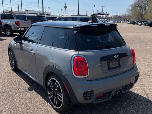 Used 2016 MINI Cooper S image 2