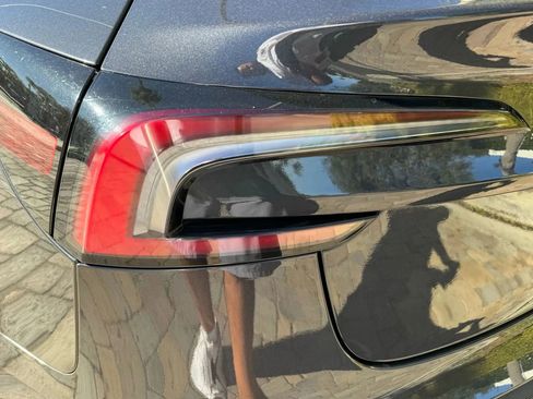 Used 2025 Tesla Model 3 Long Range RWD image 31