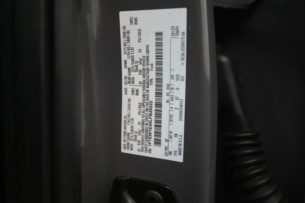 Used 2020 Ford F150 XLT w/ Equipment Group 302A Luxury AWD/4WD image 22