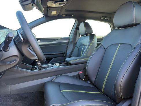 New 2026 Kia K5 GT image 9