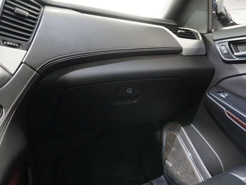 Used 2019 GMC Yukon SLT image 18