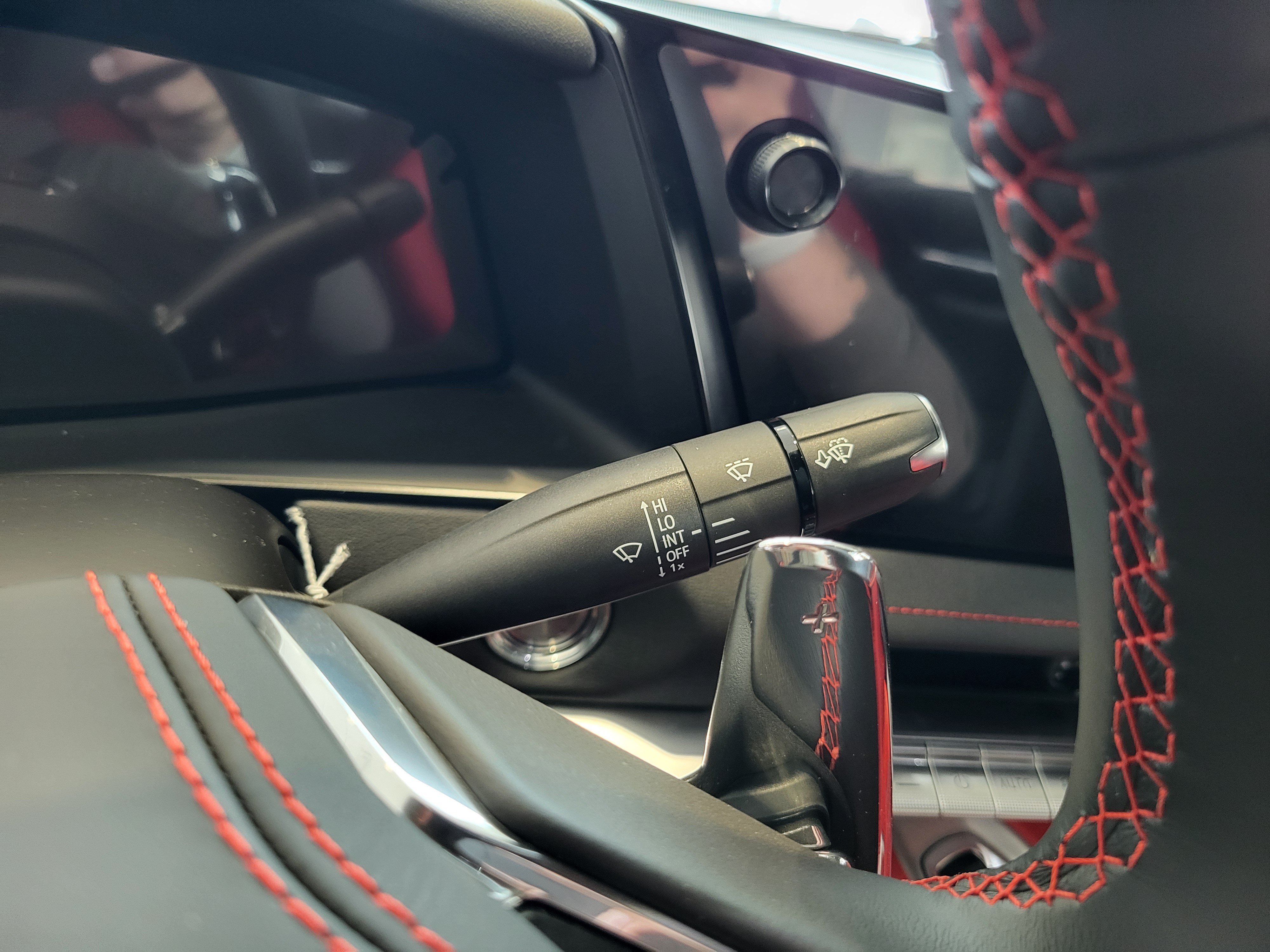 New 2026 Chevrolet Corvette E-Ray AWD/4WD image 18