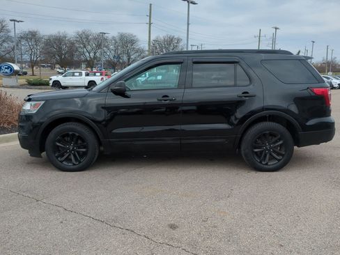 Used 2017 Ford Explorer 4WD image 5