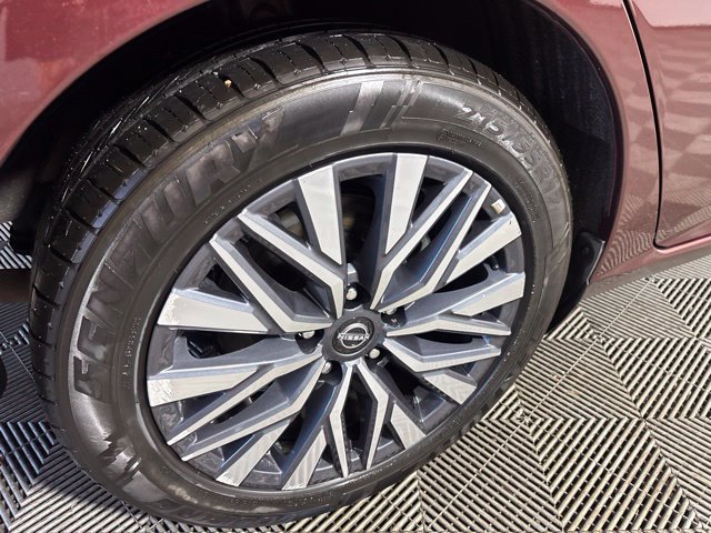 Used 2024 Nissan Altima 2.5 SV FWD image 7