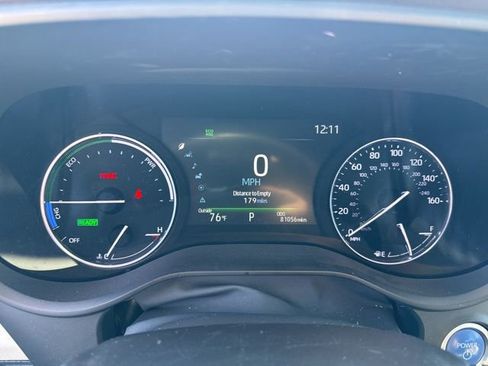 Used 2021 Toyota Sienna Platinum image 6