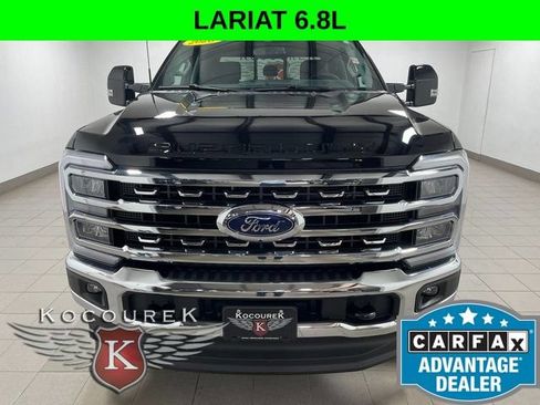 Used 2026 Ford F250 Lariat AWD/4WD image 2
