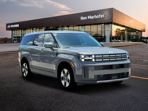 Used 2026 Hyundai Santa Fe SE image 11