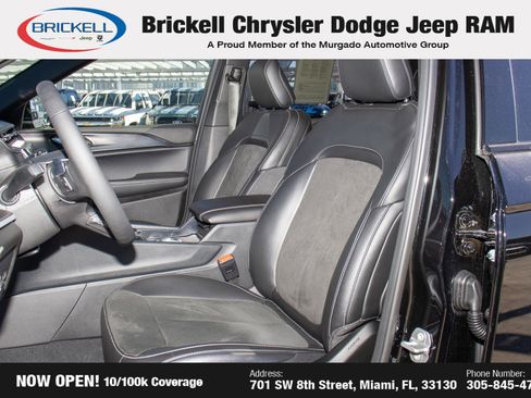 Used 2025 Jeep Grand Cherokee L Altitude image 16