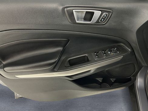 Used 2021 Ford EcoSport Titanium image 12