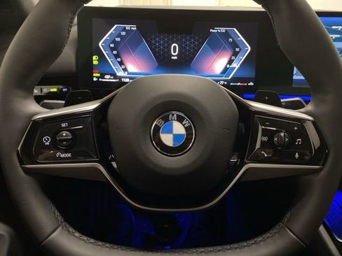 Used 2026 BMW 530i xDrive AWD/4WD image 40