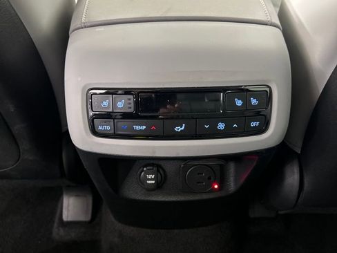 Used 2025 Hyundai Palisade SEL image 27