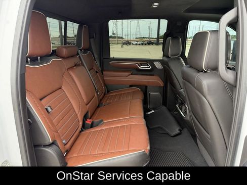 Used 2025 GMC Sierra 2500 Denali Ultimate AWD/4WD image 39