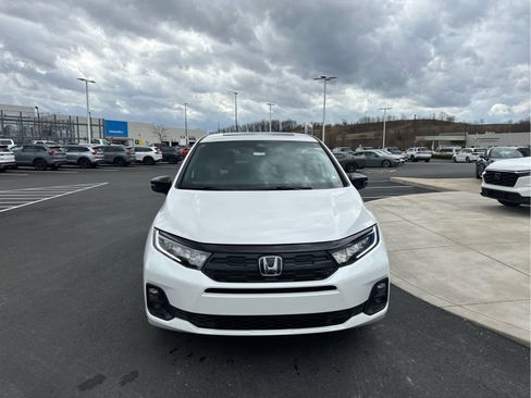 New 2026 Honda Odyssey Sport-L image 3