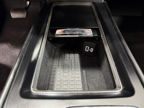 Used 2024 Lincoln Corsair AWD w/ Equipment Group 102A image 14