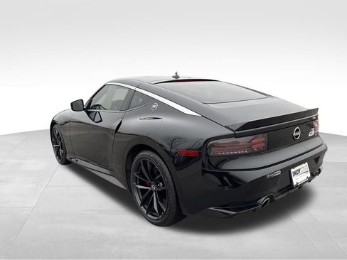 Used 2025 Nissan Z Performance w/ Floor Mat Package image 6