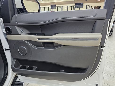 Used 2020 Ford Expedition XLT w/ Equipment Group 202A image 43