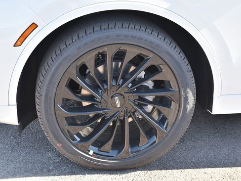 New 2026 Lincoln Aviator Reserve w/ Luxury Package image 47