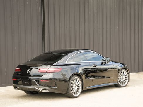 Used 2023 Mercedes-Benz E 450 Coupe image 6