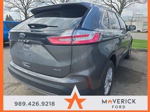 Used 2023 Ford Edge SEL w/ Convenience Package image 5