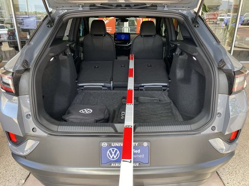 Certified 2024 Volkswagen ID.4 2WD image 19