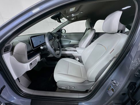 Used 2024 Hyundai Ioniq 6 SEL image 13
