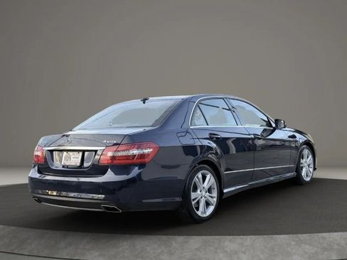 Used 2012 Mercedes-Benz E 350 4MATIC Sedan image 9