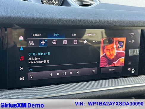 Certified 2025 Porsche Cayenne Coupe image 30